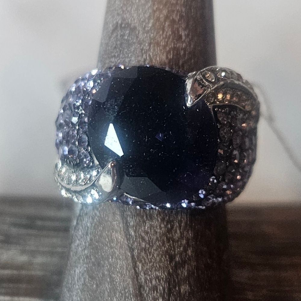 Vintage Purple CZ Cocktail Ring SZ 6 NWT Large Oval Statement Ice Cubic Zirconia